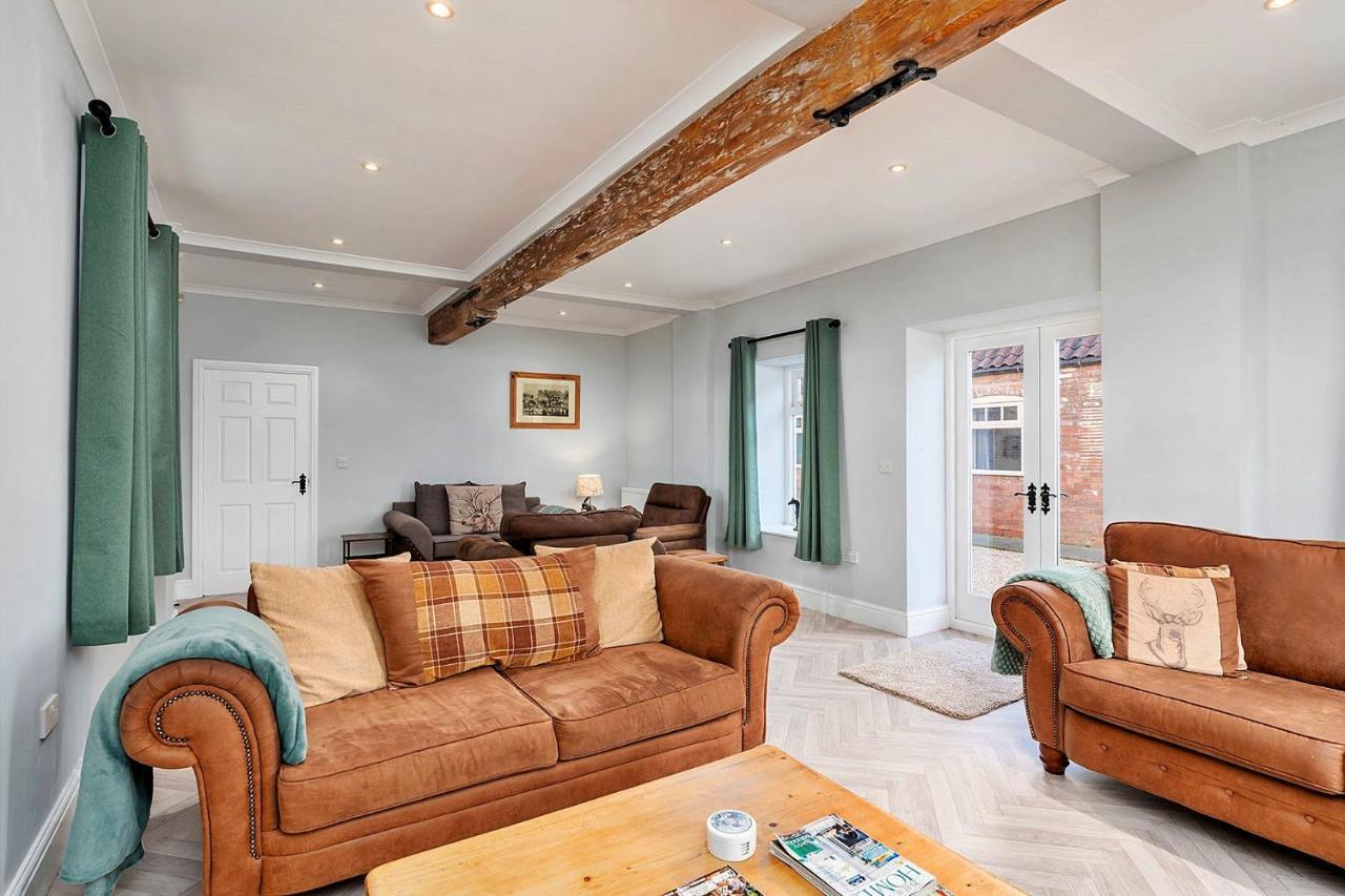 Finest Retreats - South Barn Villa Winestead Eksteriør billede
